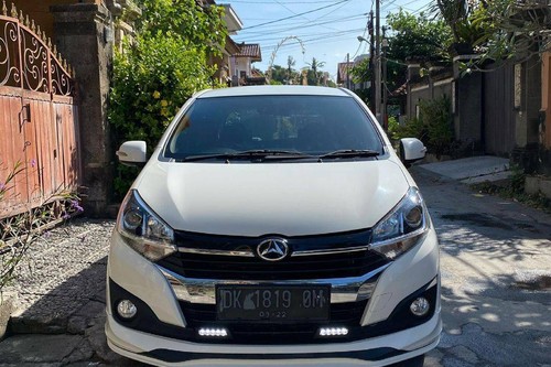 2017 Daihatsu Ayla 1.2L R MT DLX bekas