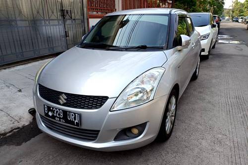 Used 2013 Suzuki Swift GX MT