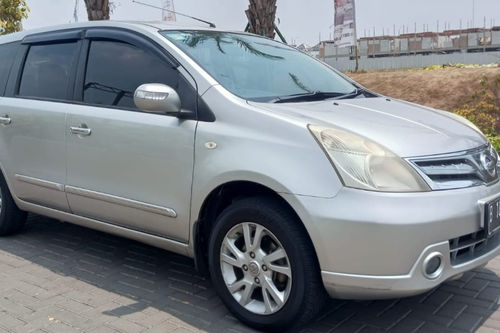 Second Hand 2012 Nissan Grand Livina XV Ultimate 1.5 AT