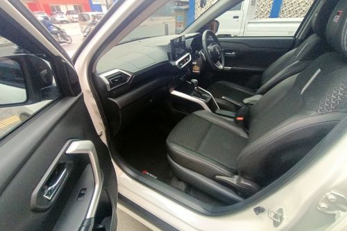 Used 2022 Toyota Raize 1.0T GR CVT TWO TONE