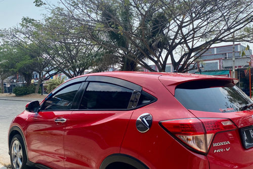 Second hand 2018 Honda HRV E 1.5 CVT 
