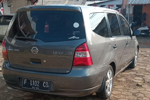 Old 2009 Nissan Grand Livina 1.5 XV CVT