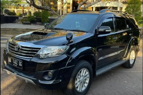 2013 Toyota Fortuner 4X2 2.5L AT TRD