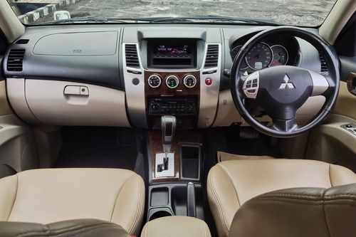 Second hand 2011 Mitsubishi Pajero 2.5 EXCEED 4X2 A/T JEP 