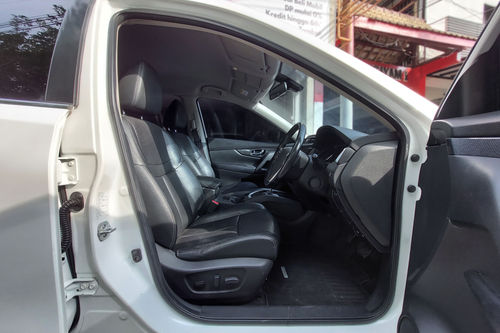 Old 2014 Nissan X Trail CVT A/T