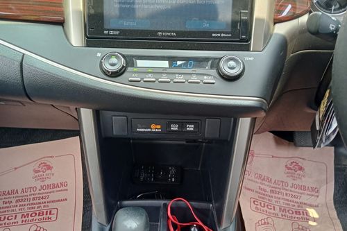 2016 Toyota Kijang Innova 2.0 G AT LUX bekas