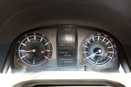 2016 Toyota Kijang Innova 2.0 G AT LUX bekas