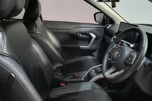 2021 Toyota Raize 1.0T GR CVT TSS ONE TONE bekas