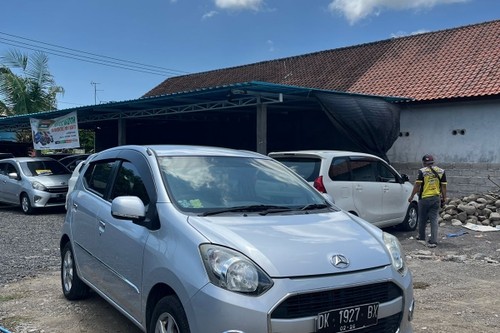 2024 Daihatsu Ayla 1.0L X MT bekas