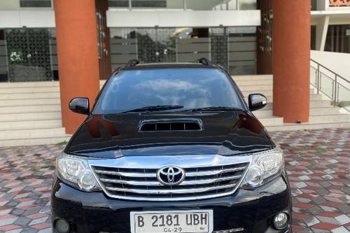 2014 Toyota Fortuner  2.5L G VNT TRD Diesel AT bekas