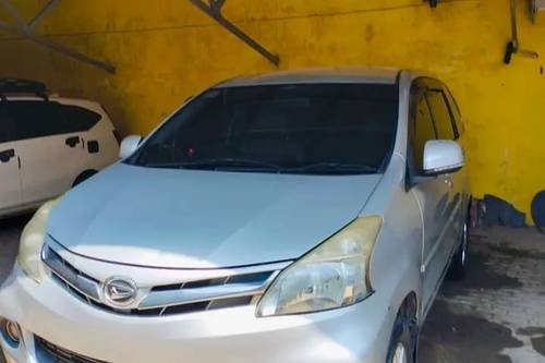 2015 Daihatsu Xenia  1.3 R MT bekas