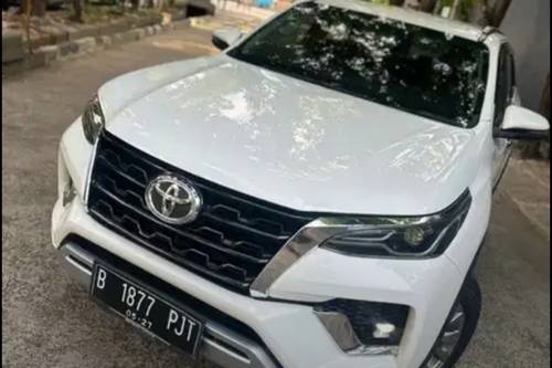 2022 Toyota Fortuner 2.8 VRZ 4x2 AT bekas