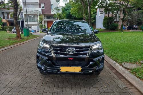 2020 Toyota Fortuner 2.4 VRZ AT bekas