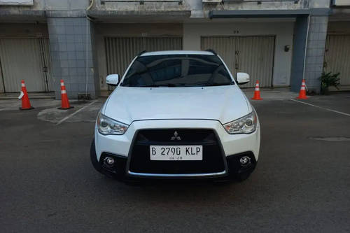 2014 Mitsubishi Outlander Sport  SPORT GLS 2.0 A/T bekas