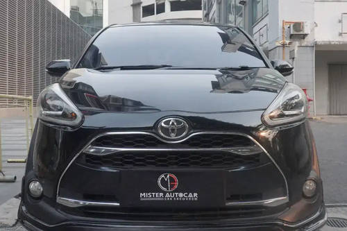 2016 Toyota Sienta 1.5L Q AT bekas