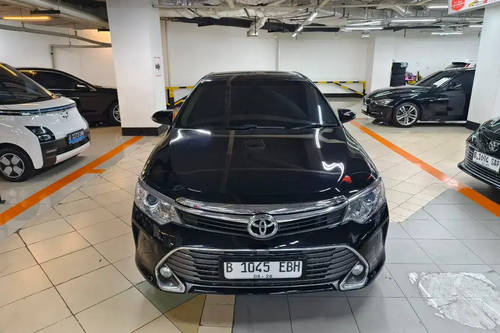 2016 Toyota Camry 2.5 V bekas