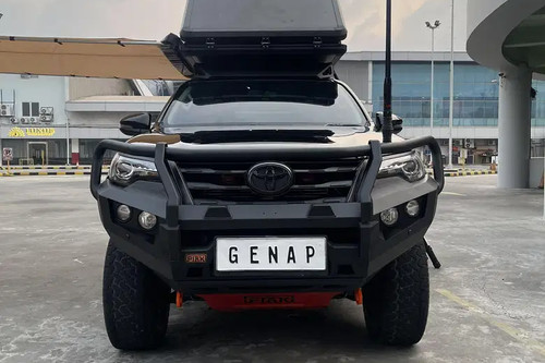 Used 2018 Toyota Fortuner VRZ 4X2 TRD 2.4L AT