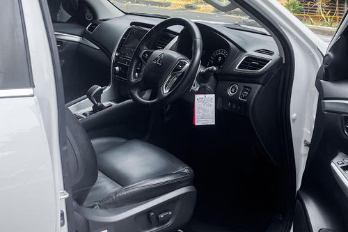 2022 Mitsubishi Pajero Sport Dakar AT 4x2 bekas