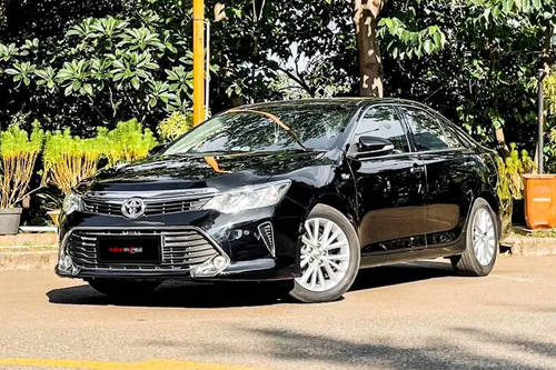 2016 Toyota Camry 2.5 V bekas