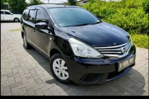 Second hand 2016 Nissan Grand Livina 1.5 SV MT 