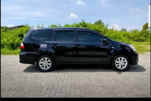 Used 2016 Nissan Grand Livina 1.5 SV MT