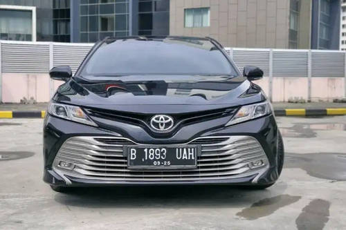 2020 Toyota Camry 2.5 V bekas