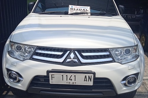 2015 Mitsubishi Pajero Sport Dakar AT 4x2 bekas