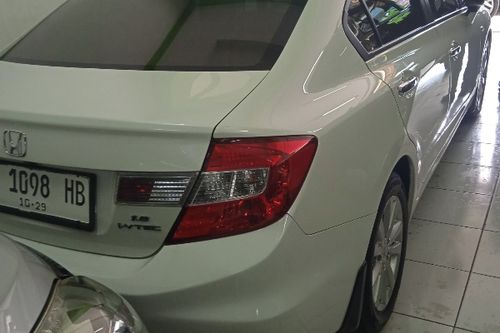 Dijual 2013 Honda Civic I-VTEC 1.8L AT bekas