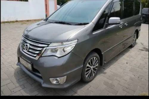 2016 Nissan Serena  2.0L Highway Star AT bekas