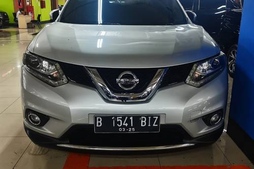 2015 Nissan X-Trail  CVT A/T bekas