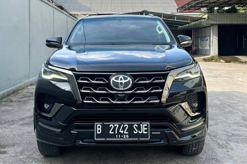 2021 Toyota Fortuner 2.4 GR Sport AT bekas