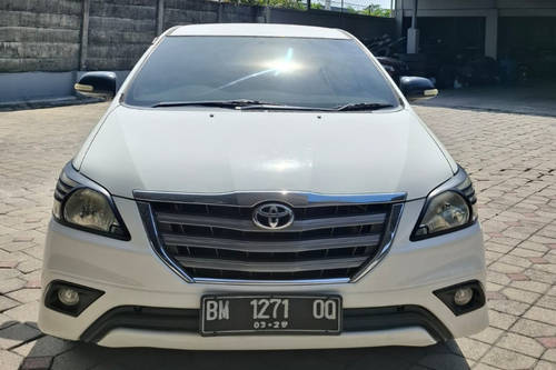 2015 Toyota Innova BENSIN G 2.0 MT bekas