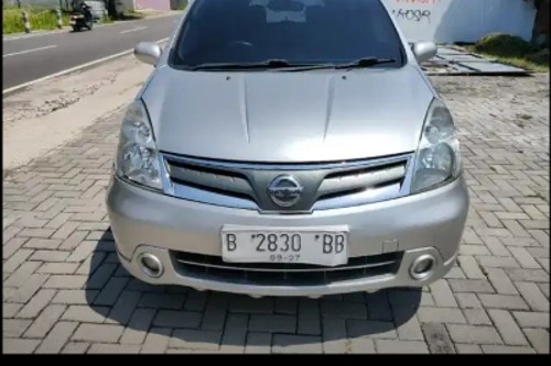 Used 2012 Nissan Grand Livina  1.5 XV AT