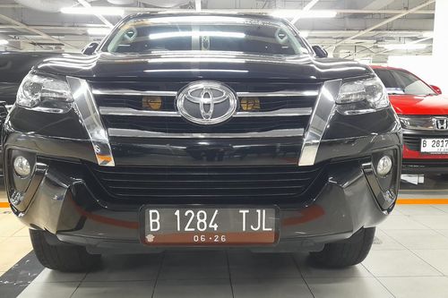 Second hand 2016 Toyota Fortuner 4X2 2.4 VRZ AT DIESEL 