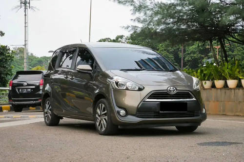 2017 Toyota Sienta 1.5L V AT bekas