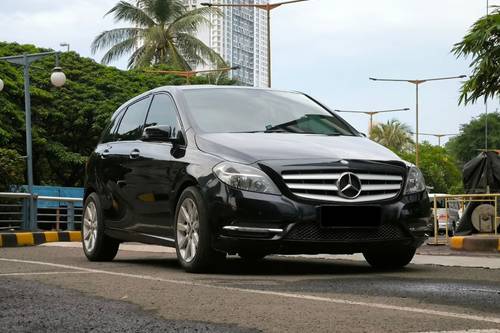 2012 Mercedes Benz B-Class B 200 Progressive Line bekas