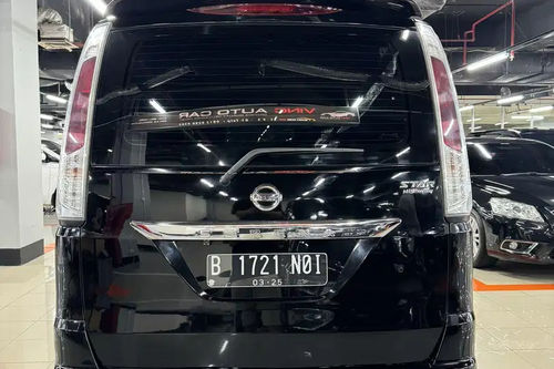 Used 2014 Nissan Serena 2.0L Highway Star AT