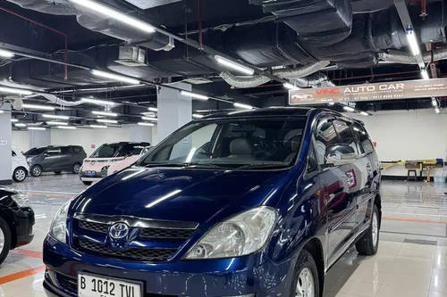 2008 Toyota Kijang Innova 2.0L V AT bekas