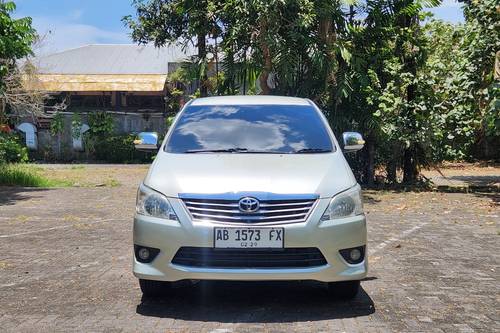 2012 Toyota Innova G Bensin 2.0L MT bekas