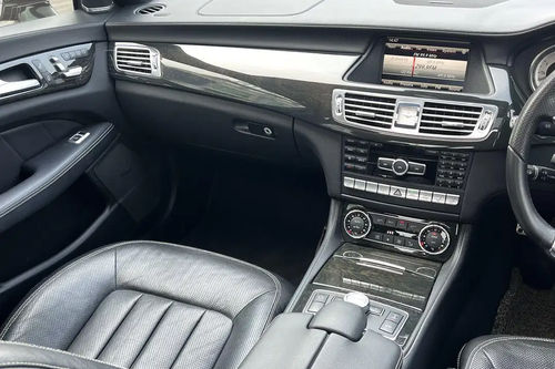 2012 Mercedes Benz CLS-Class 350 AMG Line bekas