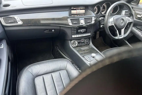 2012 Mercedes Benz CLS-Class 350 AMG Line bekas