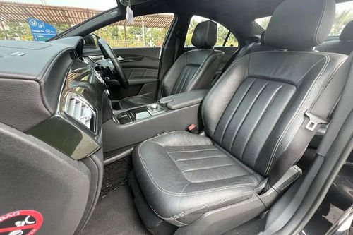 2012 Mercedes Benz CLS-Class 350 AMG Line bekas