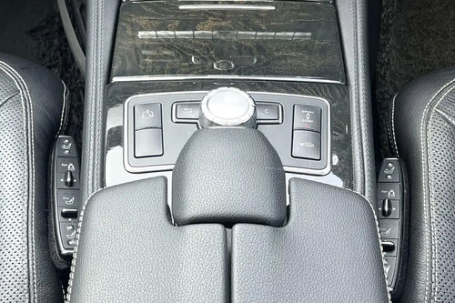 2012 Mercedes Benz CLS-Class 350 AMG Line bekas