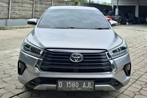 2021 Toyota Innova 2.4L V Diesel MT bekas