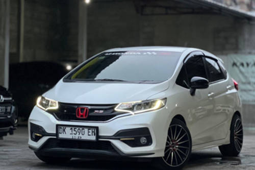 2018 Honda Jazz  1.5 S AT bekas