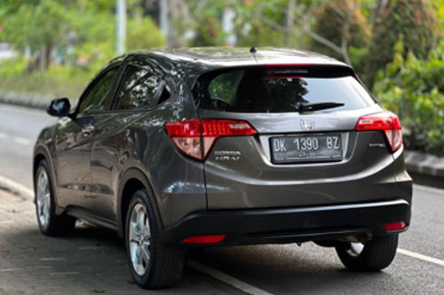 Second hand 2016 Honda HRV E CVT 