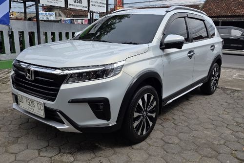 Old 2023 Honda BRV Prestige CVT With Honda Sensing