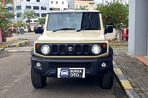 Used 2022 Suzuki Jimny Two Tone AT