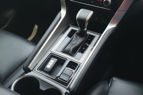 2022 Mitsubishi Pajero Sport Dakar AT 4x2 bekas