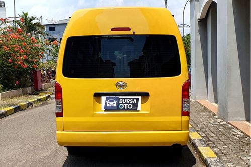 Dijual 2018 Toyota Hiace Commuter Manual	Luxury bekas